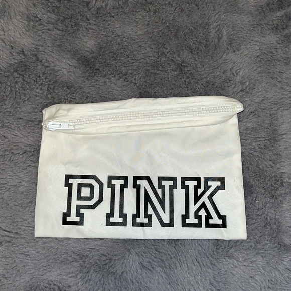 VS PINK zipper pouch - Picture 3 of 3
